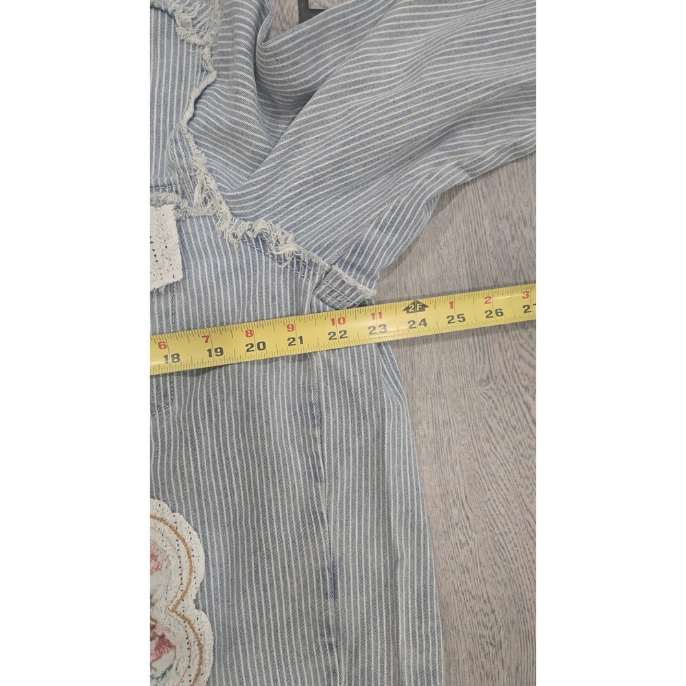 POL Clothing Blue Pinstripe Floral Patchwork Denim Jacket Lace Trim Small UWT513 - Picture 5 of 8